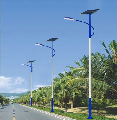 札达太阳能路灯.jpg