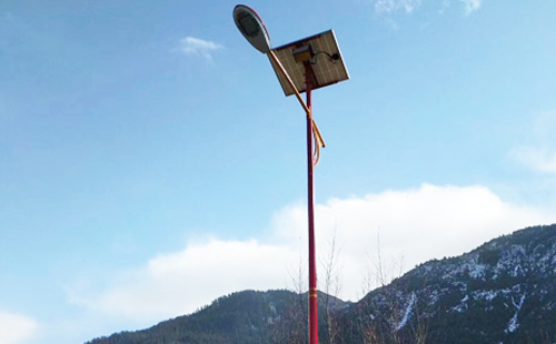 如何选择高质量的札达太阳能路灯材料：全方位指南